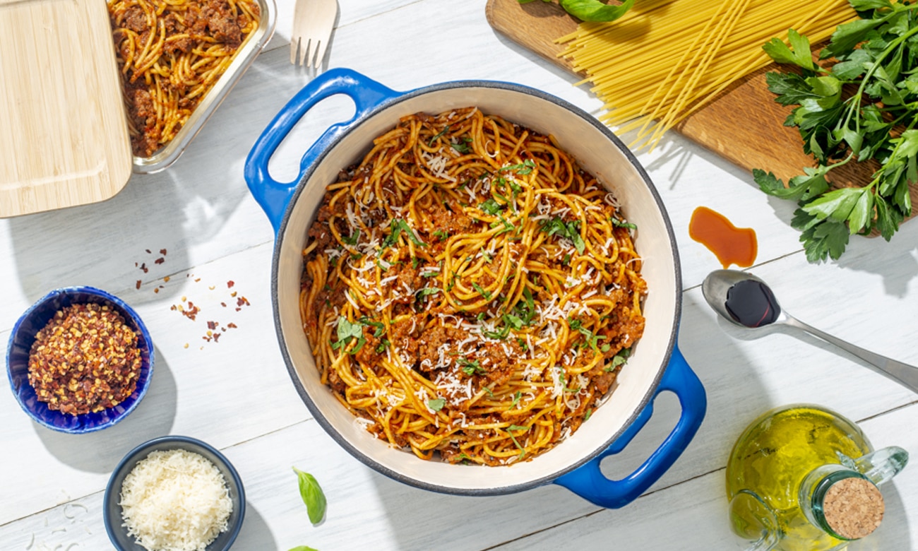 MAGGI One-Pot Hidden-Veggie Bolognese