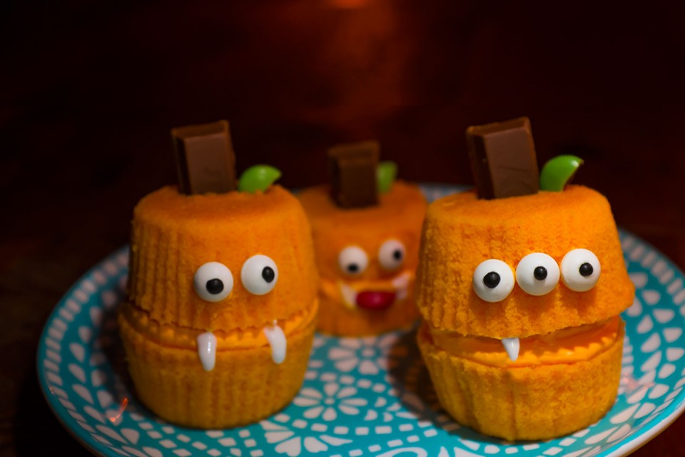 KitKat Pumpkin Cupcakes for Halloween Recipes 977g