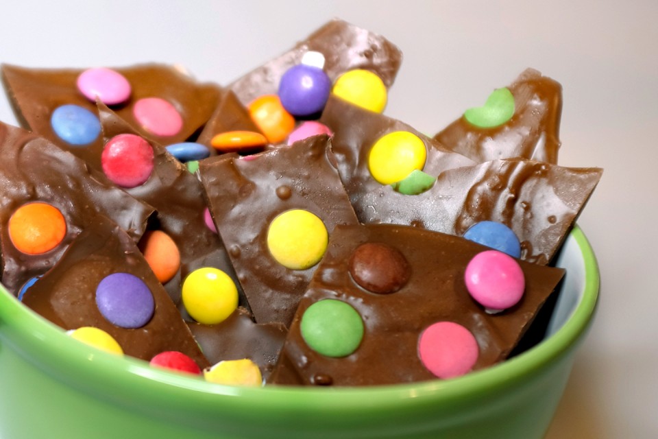 SMARTIES Bark Recipe 10x10g