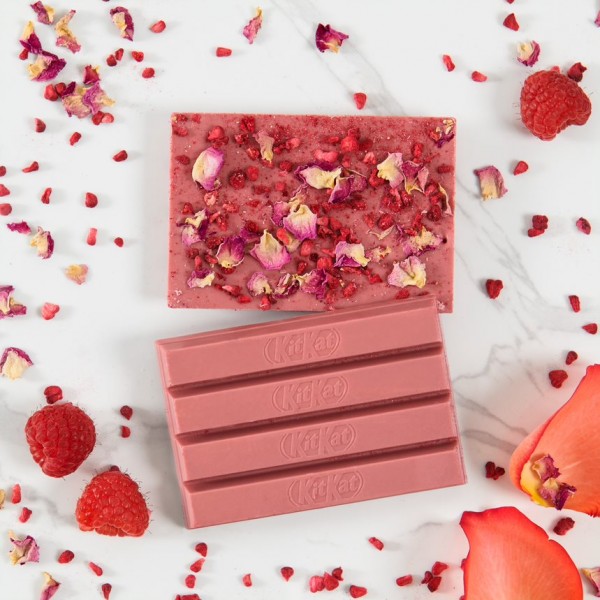 Title text placeholder KIT KAT RUBY, Barre Saint Valentin à la fraise
