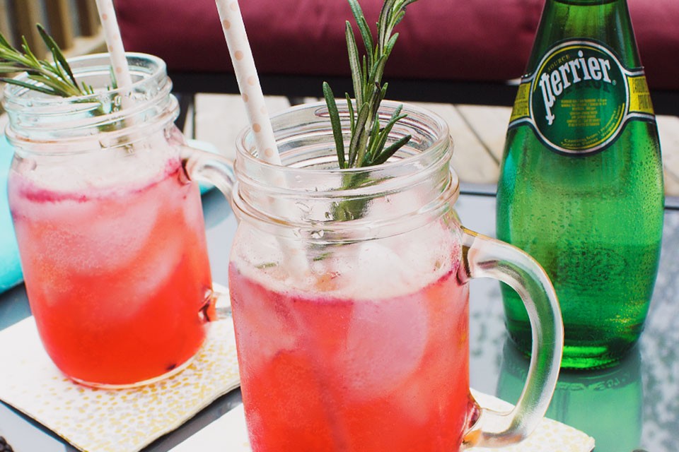 PERRIER Sparkling Blackberry Whiskey Lemonade recipe. Add an unexpected twist to your weekend!
