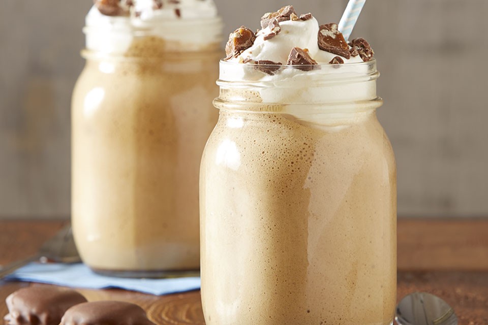 TURTLES Frappé Recipe. Pair this TURTLES Frappé with a great book to make your next chapter even sweeter.